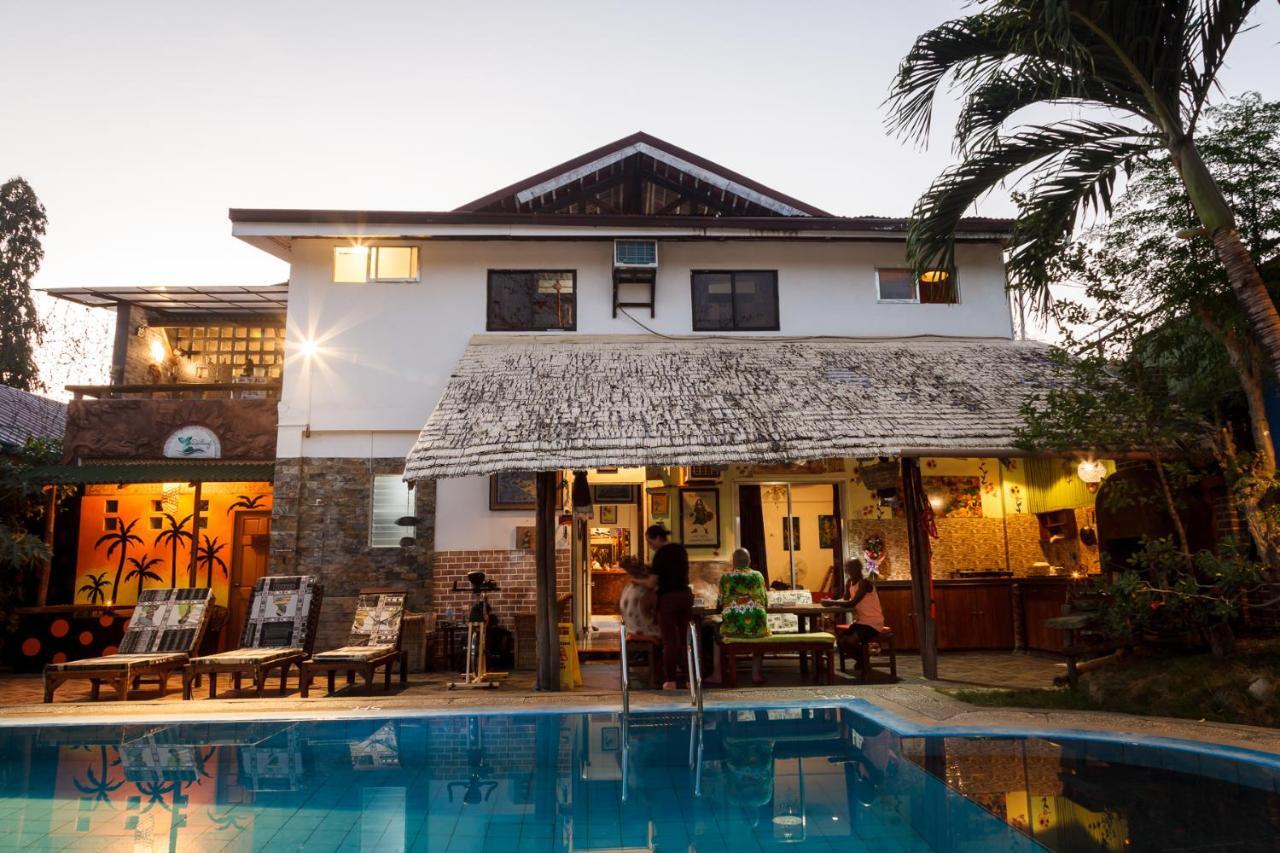Lala Panzi Bed And Breakfast Puerto Princesa Eksteriør billede